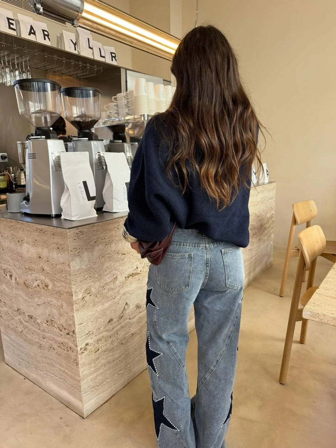 Vaqueros rectos casuales con estrellas